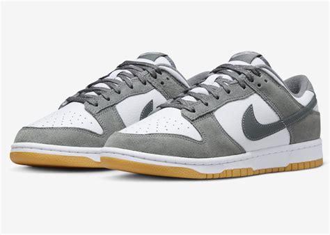 grijze dunks nike